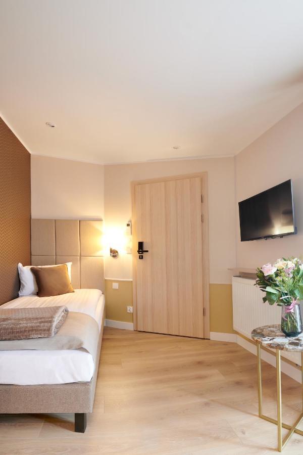 Ar Apartamenty Poznan Exterior photo